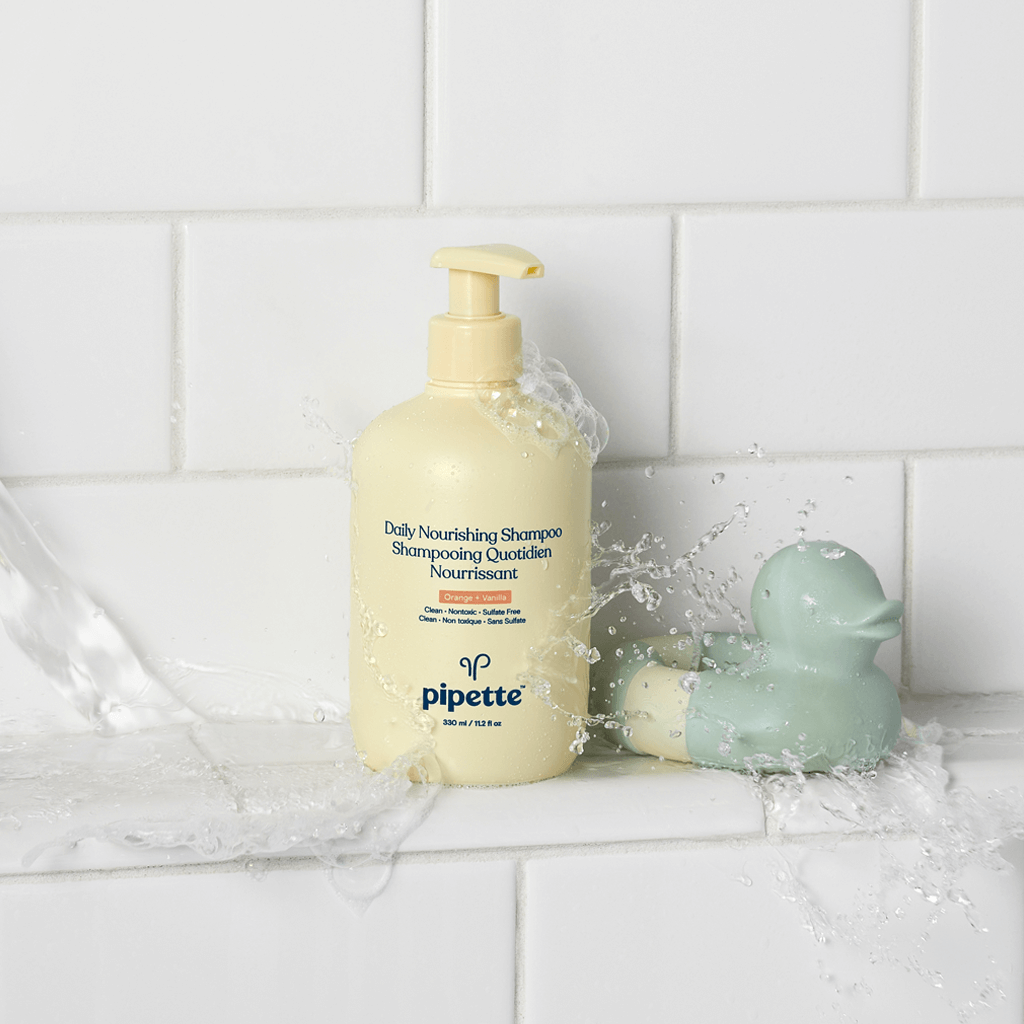 Daily Nourishing Shampoo 320 ml / 11.2 fl oz Yellow Bottle in Bath